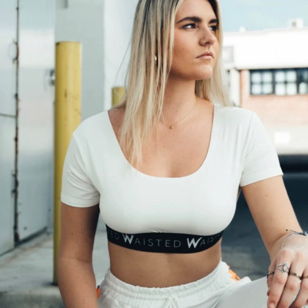 NWT Waisted Whitney Elastic Band Crop Top Size S